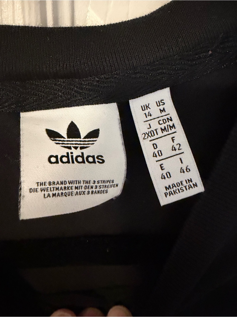 Adidas Originals Black Trefoil crewneck t-shirt white trefoil logo sz Medium - Picture 3 of 5
